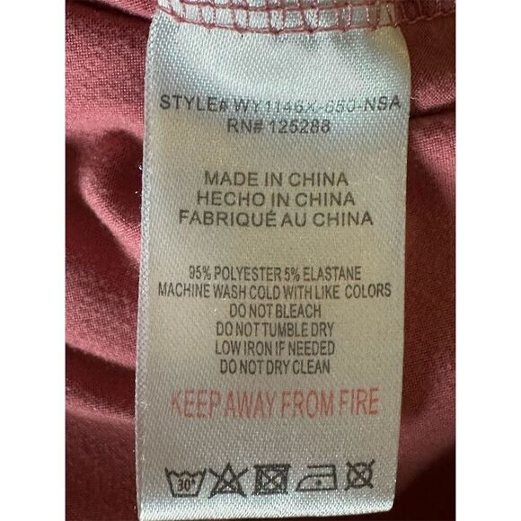 Rae Dunn Women's 1X Pink "FEARLESS" Graphic T-Shirt Casual Spring - Picture 5 of 6